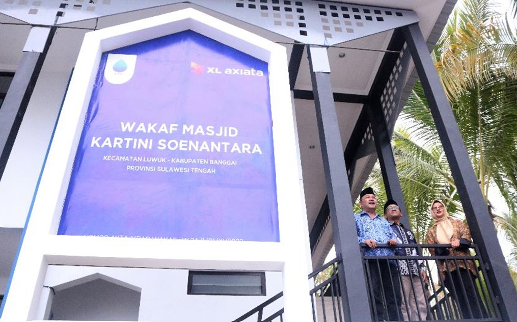 CEO XL Axiata Resmikan Masjid di Kabupaten Banggai Perluas Jangkauan Bantuan Ke Pelosok Negeri